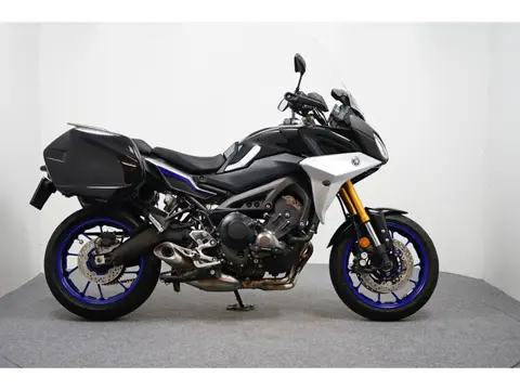 Yamaha Tracer 900 GT GERSERVEERD YB T/M 27-3 (bj 2018)