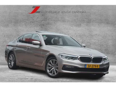 BMW 5 Serie 530e iPerformance High Executive | BMW Individual | Navigatie | H&K L7 Surround | 360 Ca