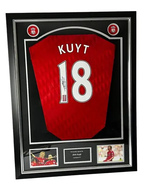 Liverpool - Nederlandse voetbal competitie - Dirk Kuyt -