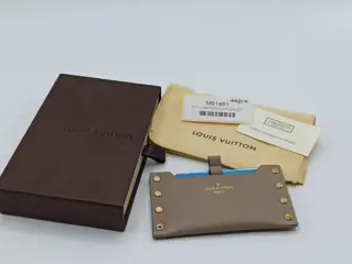 Louis Vuitton - M61481 - Miroir cuir Galet - Kaart doos