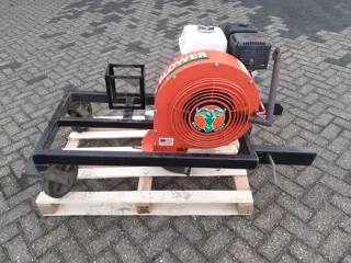 Billy Goat bladblazer