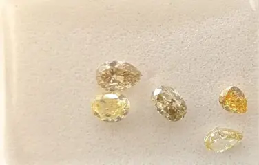 5 pcs Diamanten - 0.63 ct - Ovaal &amp; Peer - Mix Fancy