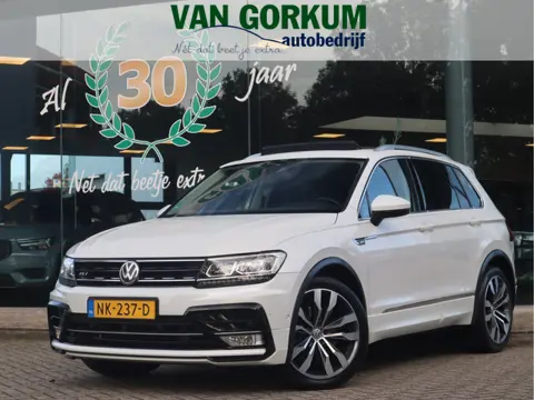 Volkswagen Tiguan 2.0 TSI 4Motion Highline / R-Line Pano / Trekh / Elektr achterklep /Navi / Automaa