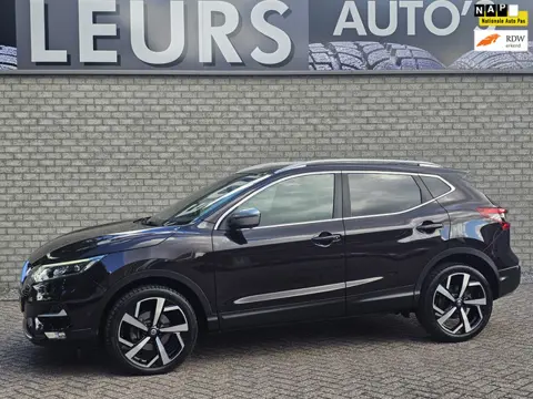 Nissan Qashqai 1.2 Tekna Leer/Pano-dak/Camera