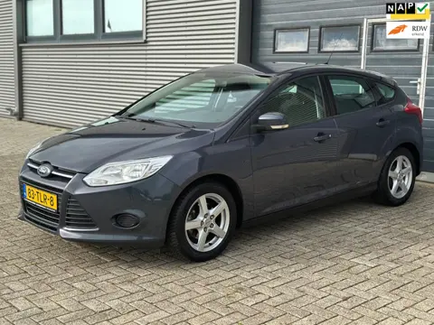 Ford Focus 1.6 TI-VCT Trend NETTE STAAT - NWE APK - NAVI - AIRCO!!