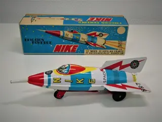 Masuya Toys (Japan) # - blikken "NIKE SPACE ROCKET" in