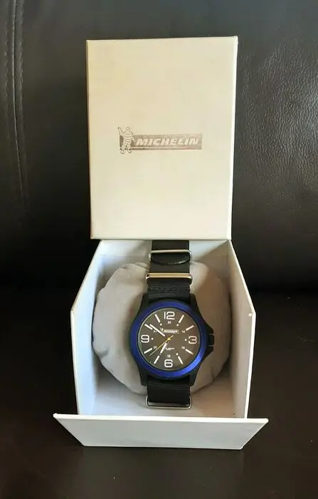 Horloge/klok/stopwatch - Montre neuve Logo Michelin / Ecrin