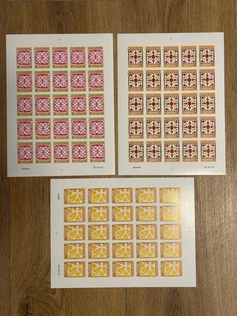 Frans-Polynesië 1997 - non dentelés - tifaifai - en feuilles - neufs** - Maury n°528 à 530 x 25 exemplaires