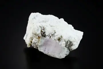 MORGANITE - zeldzame roze beryl-variëteit met blauwachtige