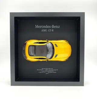 Decoratief object - FRAMEDWHEELS - Mercedes Benz AMG GT-R