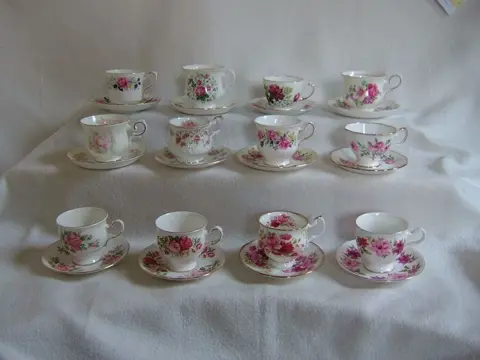 Kop &amp; schotel sets (24) - Romantisch - Porselein