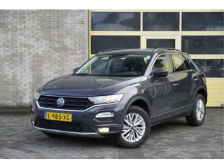 Volkswagen T-Roc 1.0 TSI Style BJ2021 Lmv 16" | Pdc | App-Connect | Navigatiesysteem ( Niet vrijgesc