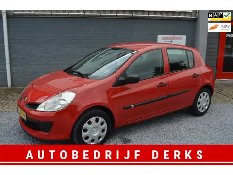 Renault Clio 1.2-16V Authentique Airco 5Drs Stuurbekrachtiging Jaar APK