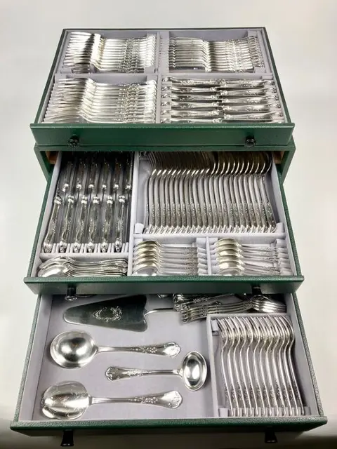 Orfèvrerie Otto-Léonard Wiskemann - Uitgebreid bestek in