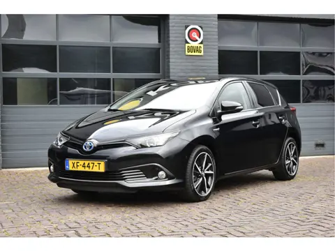 Toyota Auris 1.8 Hybrid Dynamic Ultimate (bj 2019)
