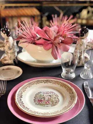 Antracietgrijs canvas tafelkleed, ruime tafels. (1) -