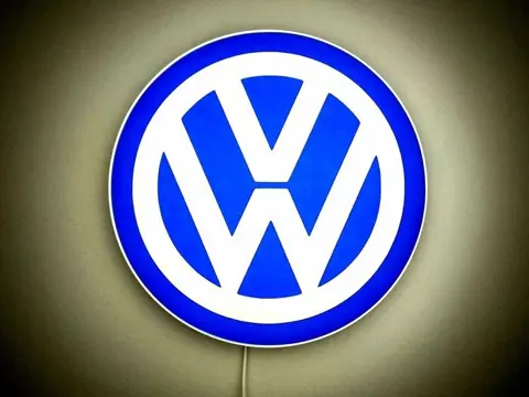 Bord - Volkswagen Illuminated lightbox dimmable warm/cold