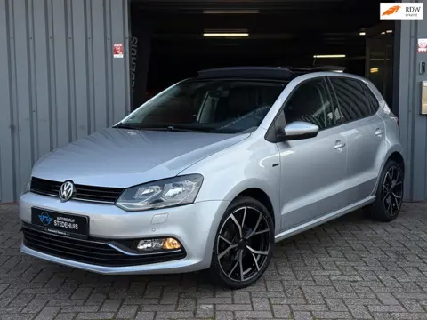 Volkswagen POLO 1.2 TSI Highline LOUNGE Pano l luxe uitvoering