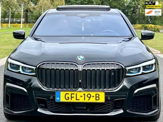 BMW 7-serie 745Le xDrive M-PAKKET MET ALLE OPTIES:NIGHT VIS/B&W/PANO