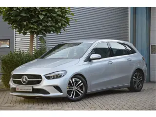 Mercedes-Benz B-Klasse 180 Business Line AUTOMAAT | LED | CARPLAY | NAVI | CRUISE | CAMERA | DAB | E