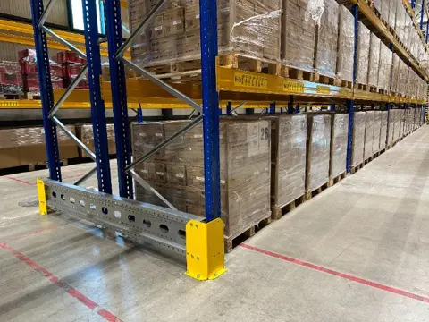 Aanrijbeveiliging/Stijlbeschermer/Hoekbeschermer/Vangrail