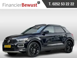 Volkswagen T-Roc 1.5 TSI AUT7 SPORT BLACK-EDITION PANODAK NAVI CAMERA DIGI-DASH APPLE-CARPLAY LED LM
