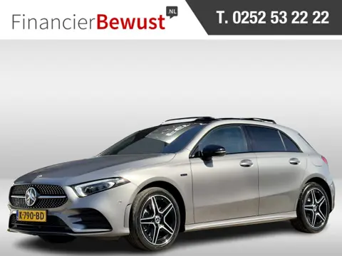 Mercedes-Benz A-Klasse 250 e AUT8 AMG-LIMITED SOLUTION. PANODAK LEDER NAVI CAMERA VIRTUAL-DASH LED L