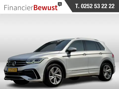 Volkswagen Tiguan 1.5 TSI AUT7 3X R-LINE NW-MODEL PANODAK NAVI DIGI-DASH PARK-ASSIST LED LMV PDC