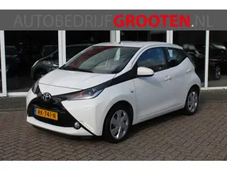 Toyota Aygo 1.0 VVT-i x-play//Camera//Navi! (bj 2018)