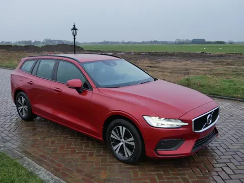 Volvo V60 2.0 D3 Momentum AUT. CLIMA ** 10299 NETTO **