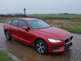 Volvo V60 2.0 D3 Momentum AUT. CLIMA ** 10299 NETTO **