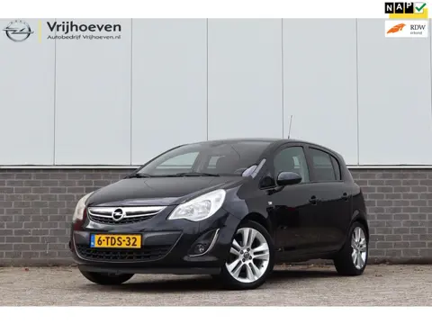 Opel Corsa 1.4-16V Cosmo Navi