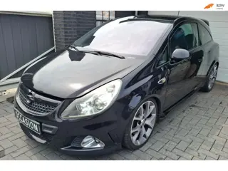 Opel Corsa 1.6-16V Turbo OPC 192PK