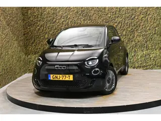 Fiat 500 Icon 42 kWh | Carplay | Navi | PDC | Lage km-stand!