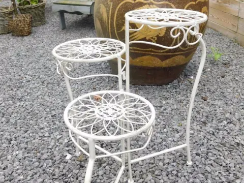 Bloemtafel, uitklapbaar tafel van 3