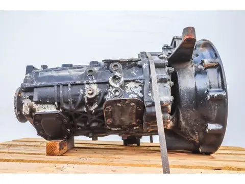 ZF S6-66 M90 81.32002-6891 (bj 1995)