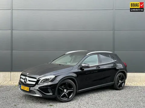 Mercedes-Benz GLA-klasse 200 Edition 1 Actie!!! Navi | Gedeeltelijk Leder | Stoelverwarming