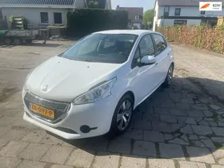 Peugeot 208 1.2 PureTech Style Pack