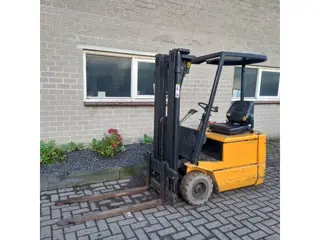 STEINBOCK BOSS JE13 Heftruck TRIPLO 4,3 m Shift ACCU 2017