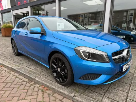 Mercedes-Benz A-klasse 180 Ambition | Half-Leder | LM-Velgen | Unieke Kleur