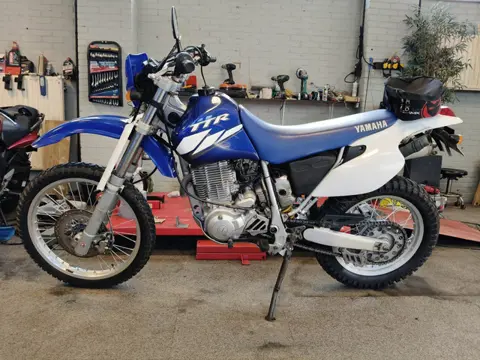 Yamaha All-Road TT 600 RE ALS NIEUW . UIT VERZAMELING