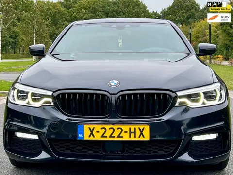 BMW 5-serie 530e M-PAKKET ACC/RIJ-ASSIST/HEADUP