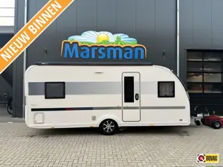 Adria Adora 522 UP Compleet - Black Pakket