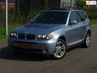 BMW X3 3.0i High Executive AUT. PANORAMADAK/LEER/NAVI/EXPORT