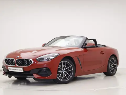 BMW Z4 Roadster sDrive20i SportLine | M-Sportstoelen | Comfort Access | Hifi | Stoelverwarming