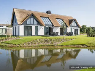 Luxe familievilla voor 12 personen op villapark in De Koog