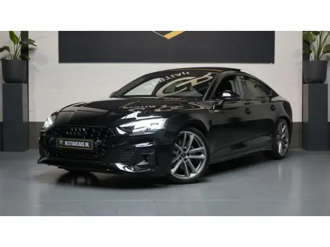 Audi A5 Sportback 35 TFSI 3x S-Line Black Optik AUTOMAAT-ACC-ALCANTARA-AUDI SOUND-CAMERA-KEYLESS-MAT