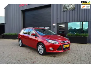 Ford Focus Wagon 1.0 EcoBoost Titanium | Nieuwe riem