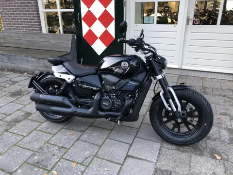 Benelli LEONCINO BOBBER ABS E5+ (bj 2026)