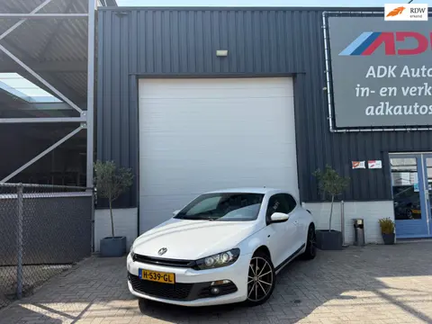 Volkswagen Scirocco 1.4 TSI Highline CLIMA/XENON/STOELVERW/PDC/NIEUWE APK